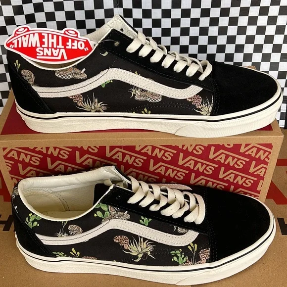 Vans WMNS Old Skool Desert Snake/Black sneakers - Picture 2 of 16